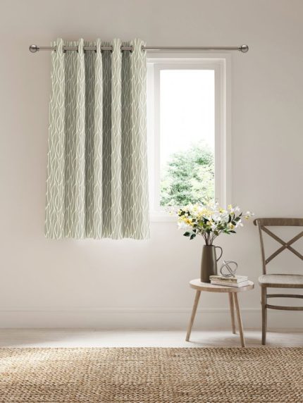 Rozele_b_window 5 Ft